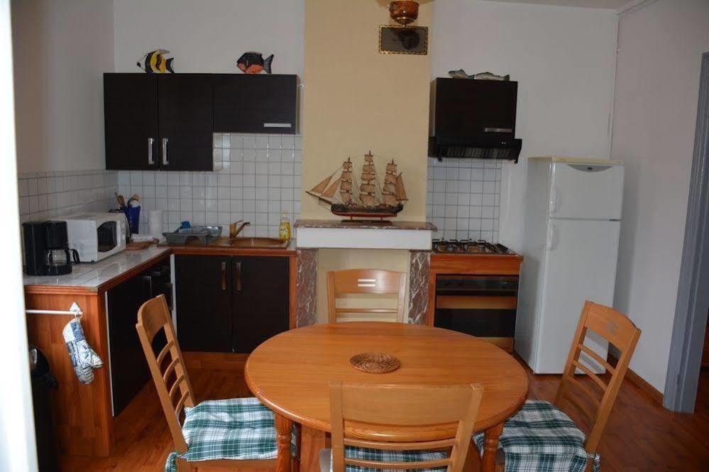 Royal Navy Apartment